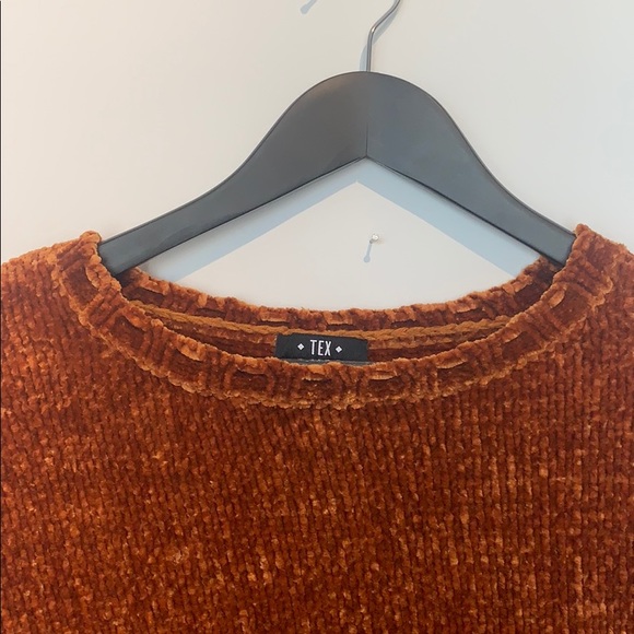 Velvet sweater - Picture 3 of 3